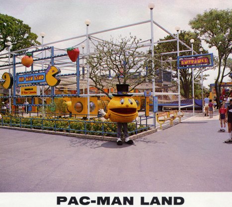 pac_man_land (1)